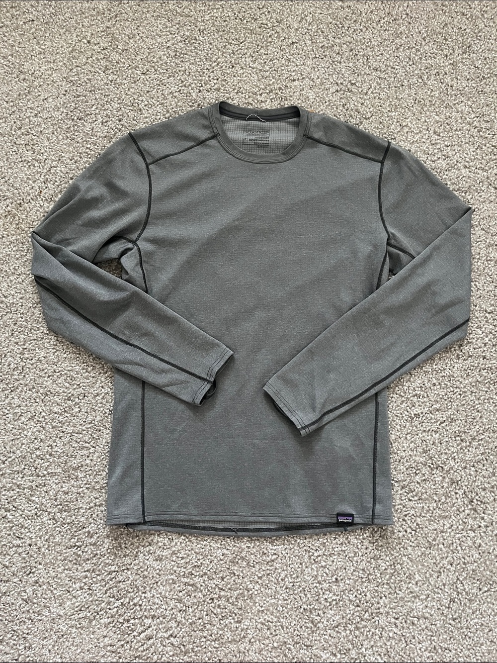 Men's Patagonia Gray Capilene Midweight Crew Size Small